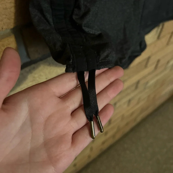 Lululemon Hot Move Shorts Black & Gray Ruched Women’s Size 6 - Picture 3 of 8